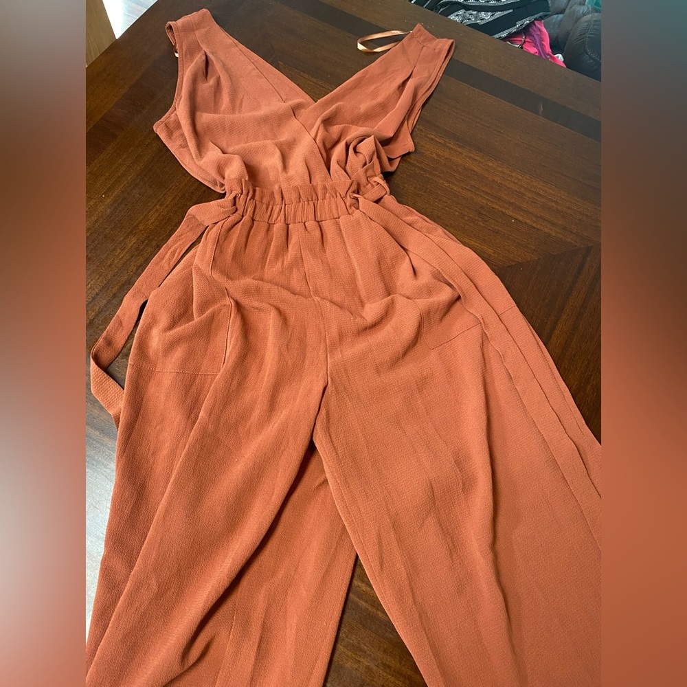 Jumpsuits - Picture 3 of 4